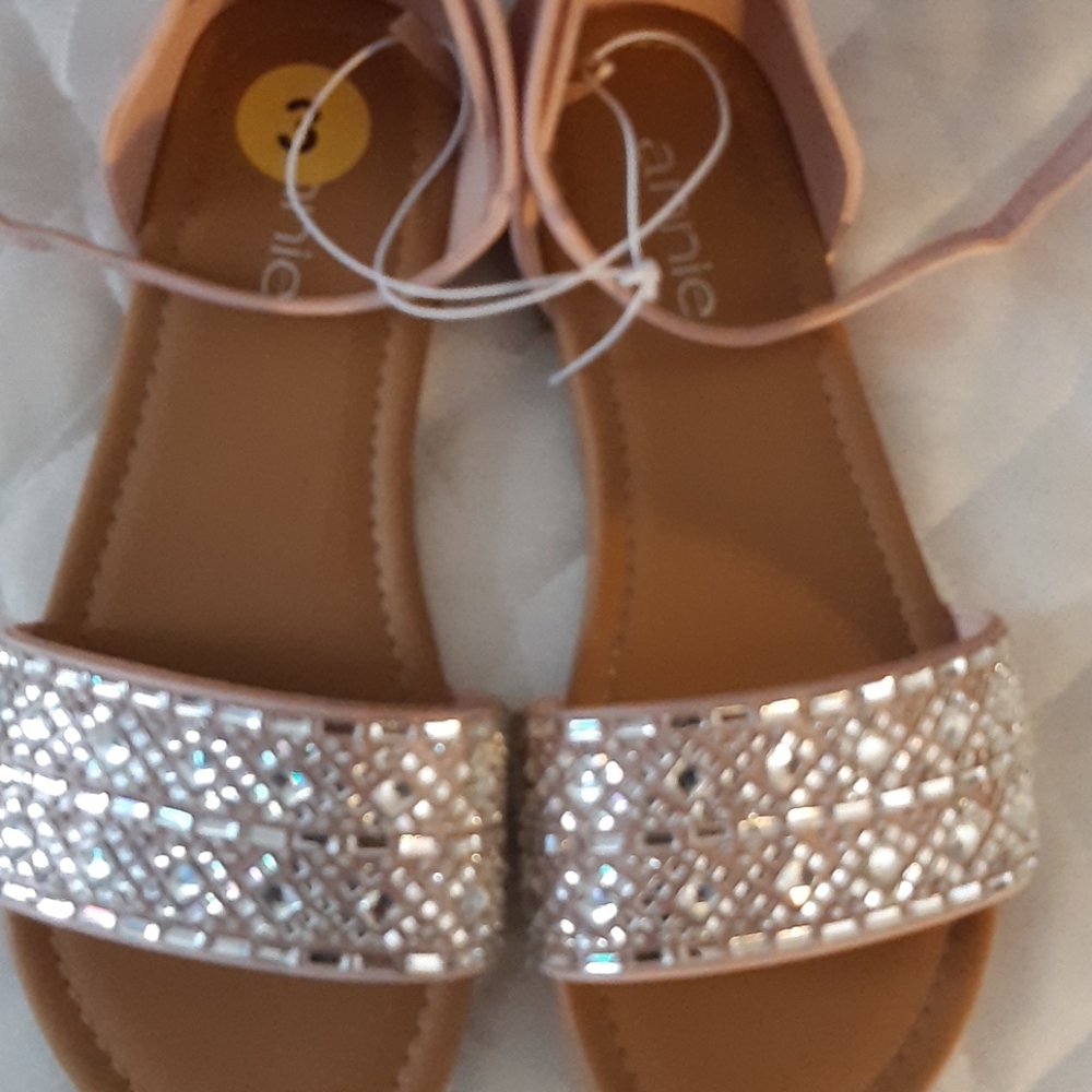 Nwt 🔥 Annie  girls sandals